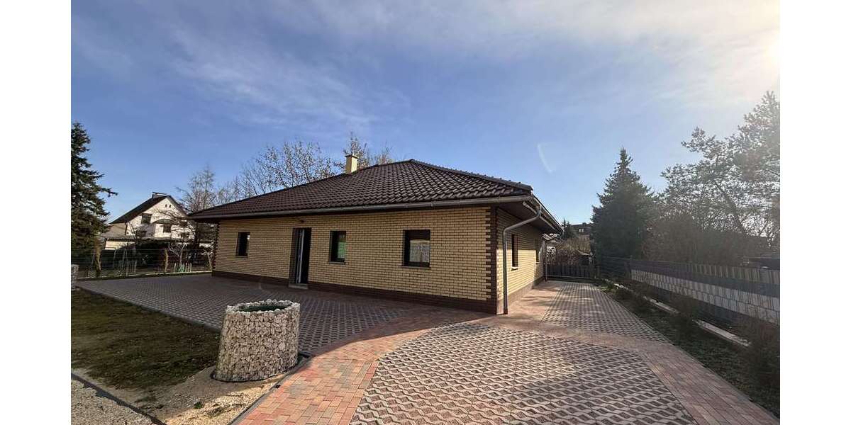 Einfamilienhaus Teutschenthal - 3 Zimmer, 110 m&sup2;, 1.300&euro; | Angebot:25602502