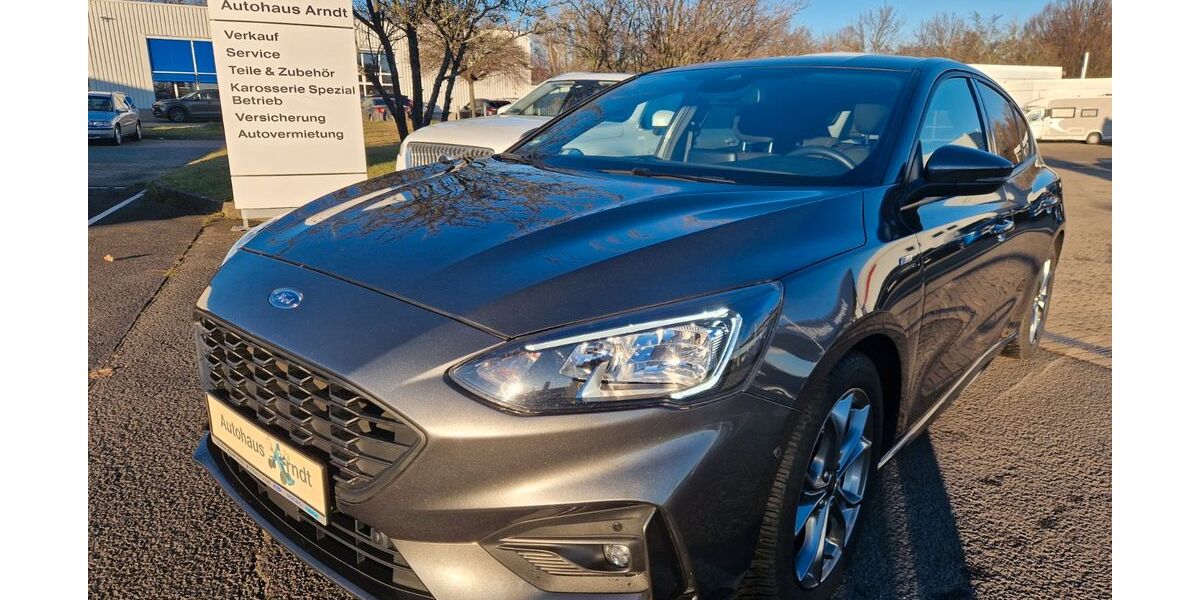 Ford Focus 43.500 km 17.990 &euro; Görlitz 02827