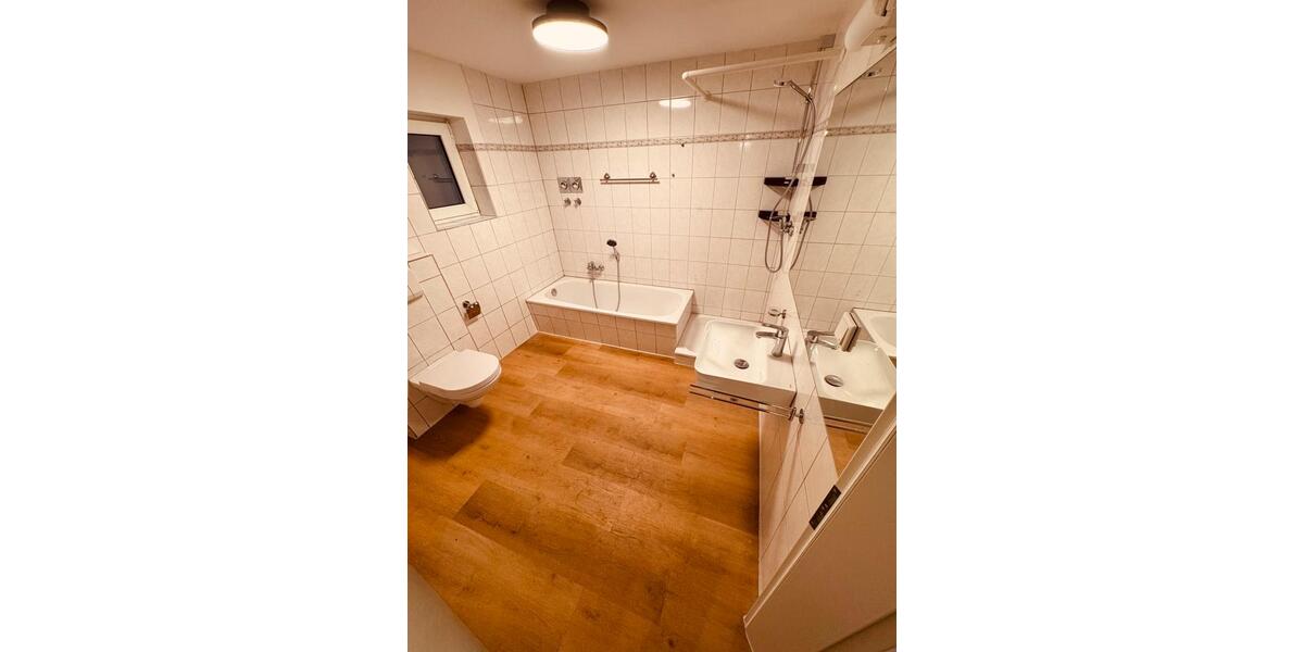 Etagenwohnung Bergisch Gladbach Paffrath - 2 Zimmer, 62 m&sup2;, 196.000&euro; | Angebot:24848101