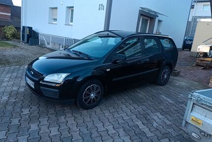 Ford Focus 249.000 km 1.300 &euro; Lemgo 32657