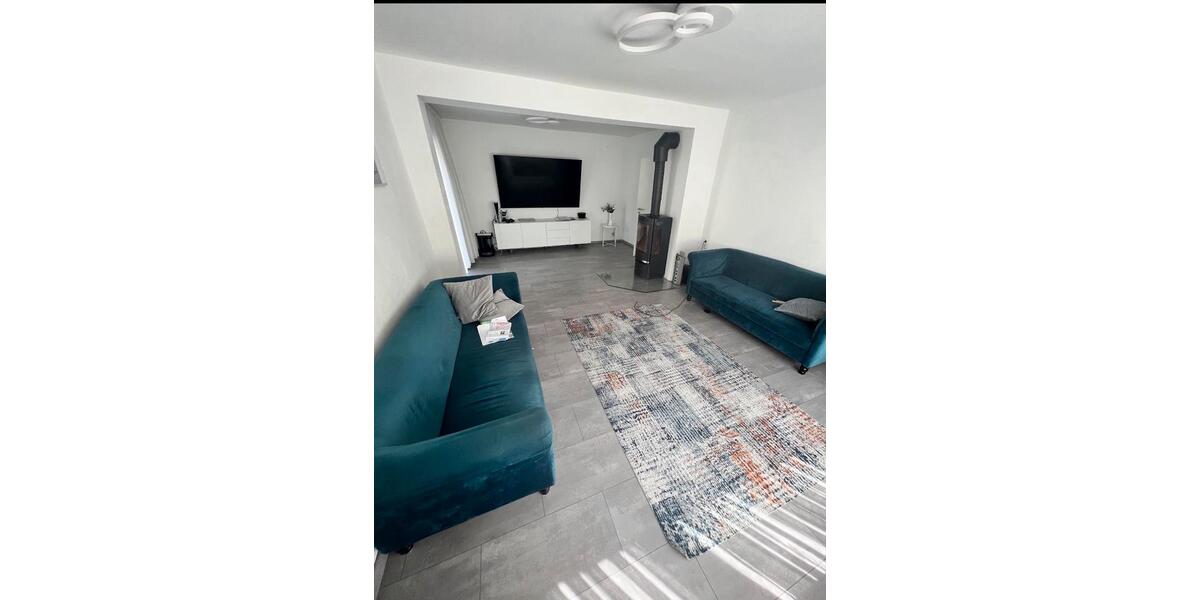 Mehrfamilienhaus, Wohnhaus Stein - 6 Zimmer, 132 m&sup2;, 585.000&euro; | Angebot:25945946