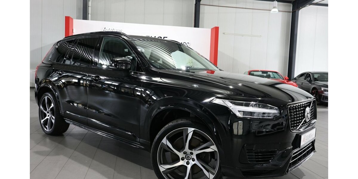 Volvo XC90 T8 P-HEV AWD EXPRESSION R-DESIGN / 7-SITZER 143.000 km 38.444 &euro; Hamm 59077