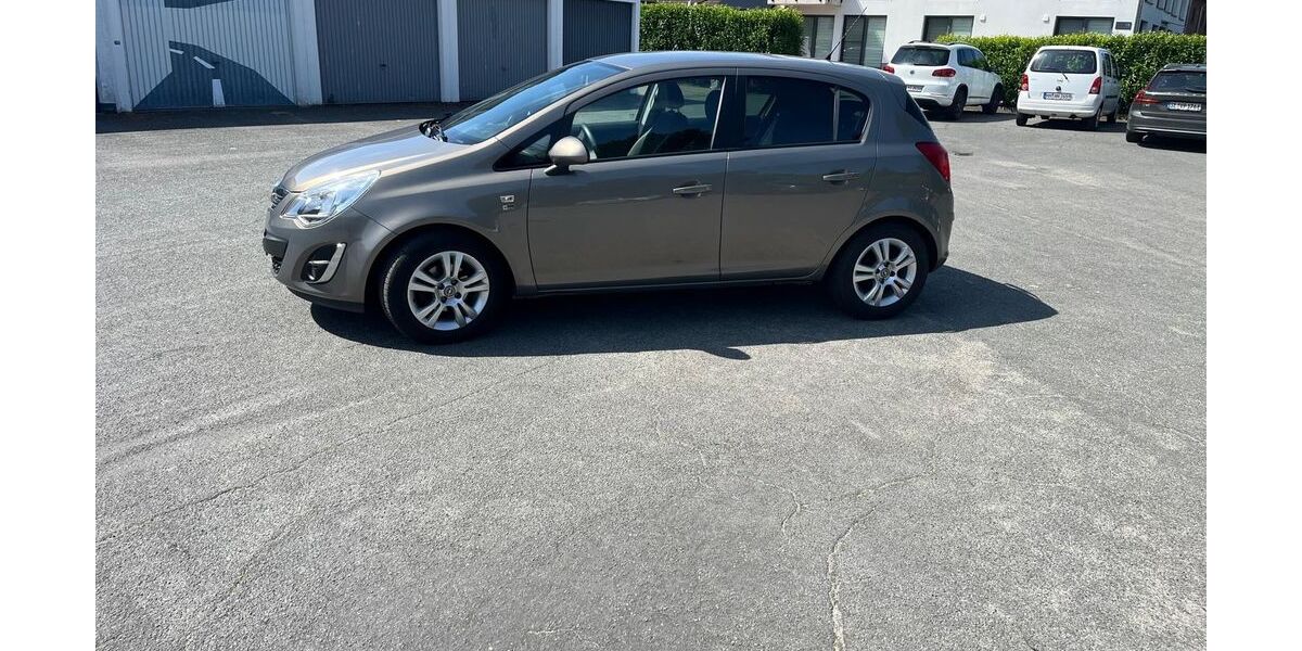 Opel Corsa 87.351 km 8.750 &euro; Norderstedt 22848