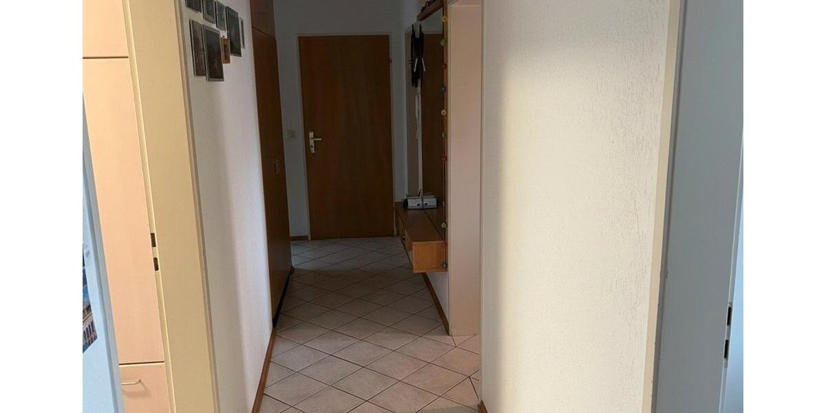 Etagenwohnung Heilbronn Frankenbach - 4 Zimmer, 99 m&sup2;, 1.100&euro; | Angebot:25973961