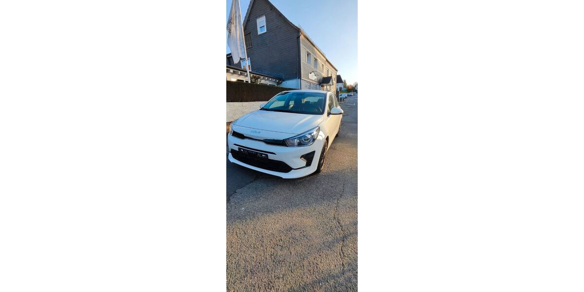Kia Rio 73.000 km 12.000 &euro; Olpe 57462