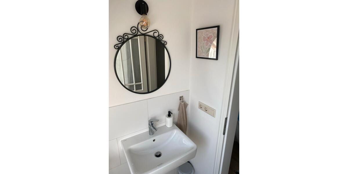 Dachgeschoßwohnung Leipzig Nordwest - 1 Zimmer, 19 m&sup2;, 650&euro; | Angebot:26704621