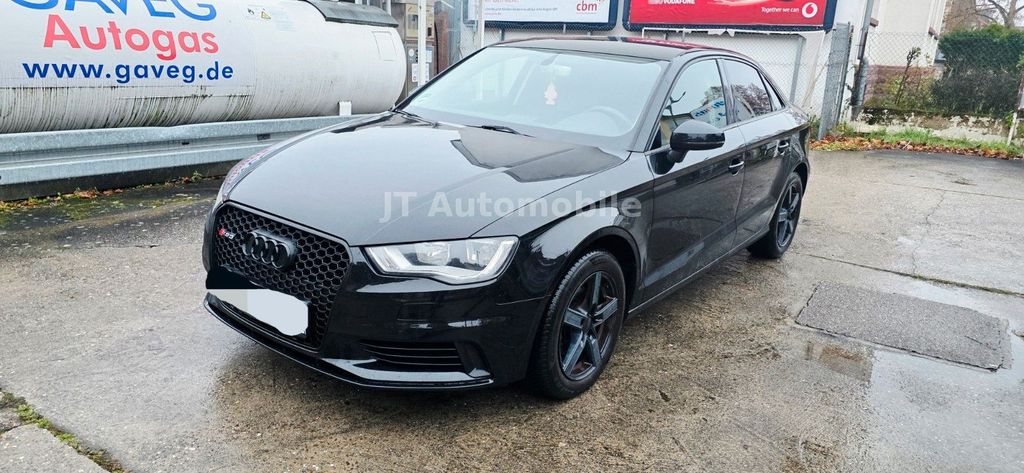 Audi A3 189.000 km 8.900 € Rüsselsheim am Main 65428