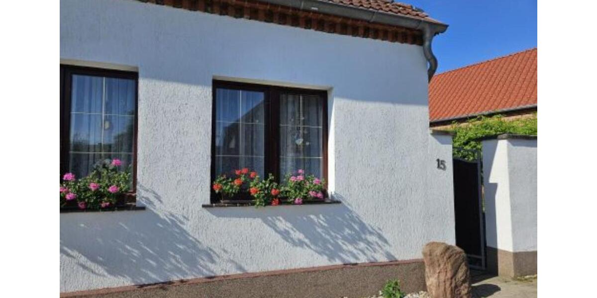 Charmante Doppelhaushälfte in Demker 3 zimmer