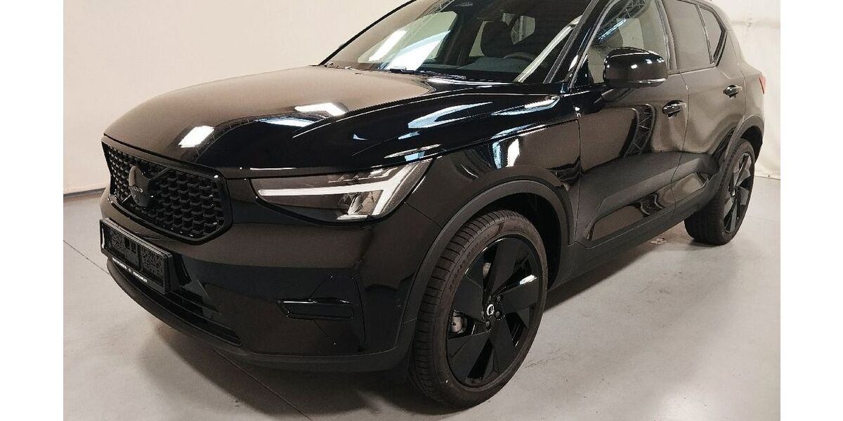 Volvo XC40 3.100 km 38.990 &euro; Salzatal OT Bennstedt 06198