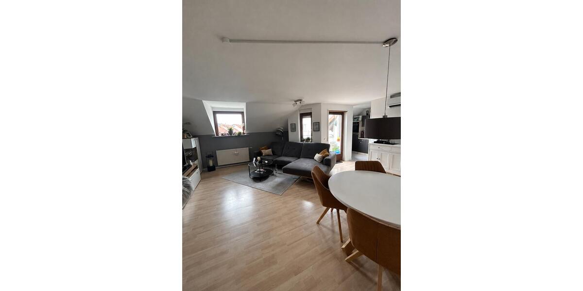 Dachgeschoßwohnung Leimen - 3 Zimmer, 72 m&sup2;, 278.000&euro; | Angebot:26837815