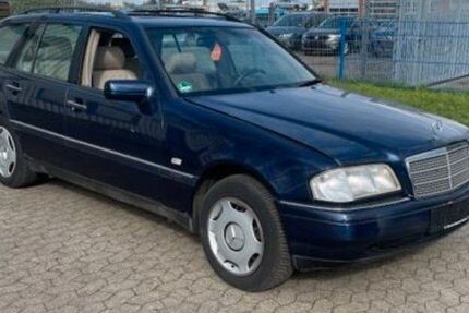 Mercedes-Benz C 180 260.000 km 2.200 &euro; Porta Westfalica 32457