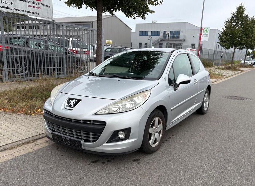 Peugeot 207 163.240 km 2.999 € Winsen/Luhe 21423