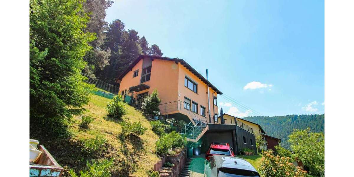 Einfamilienhaus Bad Wildbad - 5 Zimmer, 204 m&sup2;, 500.000&euro; | Angebot:26779708