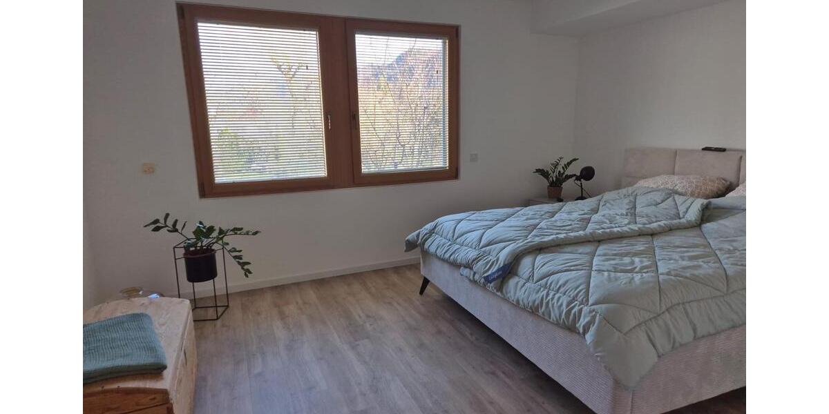 Erdgeschoßwohnung Traben-Trarbach Trarbach - 4 Zimmer, 138 m&sup2;, 1.290&euro; | Angebot:25757354