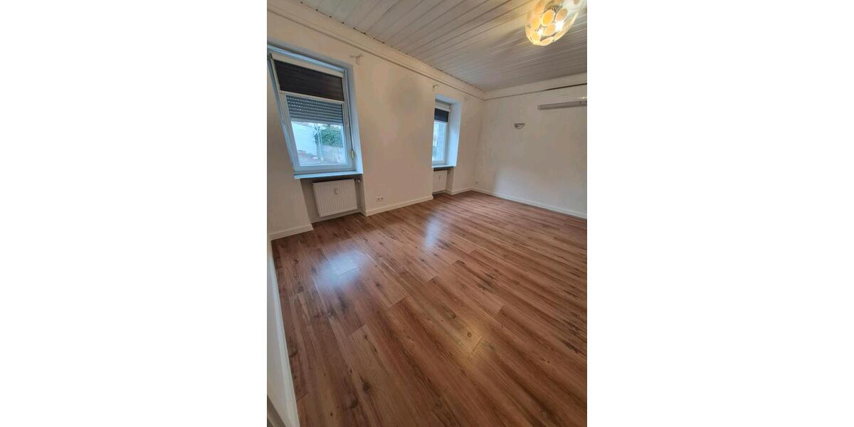 Erdgeschoßwohnung Erbach - 2 Zimmer, 60 m&sup2;, 750&euro; | Angebot:24347294