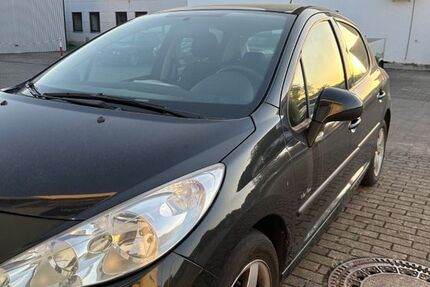 Peugeot 207 174.873 km 3.200 &euro; Endingen 79346