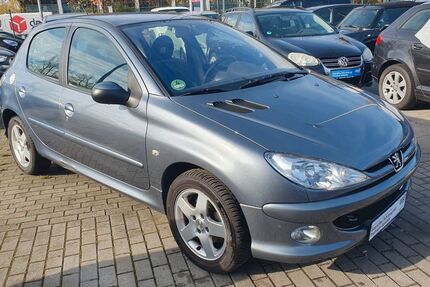Peugeot 206 156.000 km 3.290 &euro; Berlin 12681