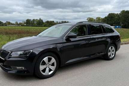 Skoda Superb 94.500 km 17.900 € Königsbrunn 86343