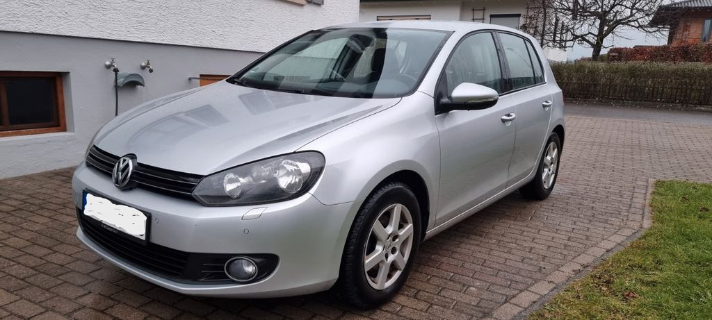 VW Golf 176.000 km 5.100 € Ammerbuch 72119