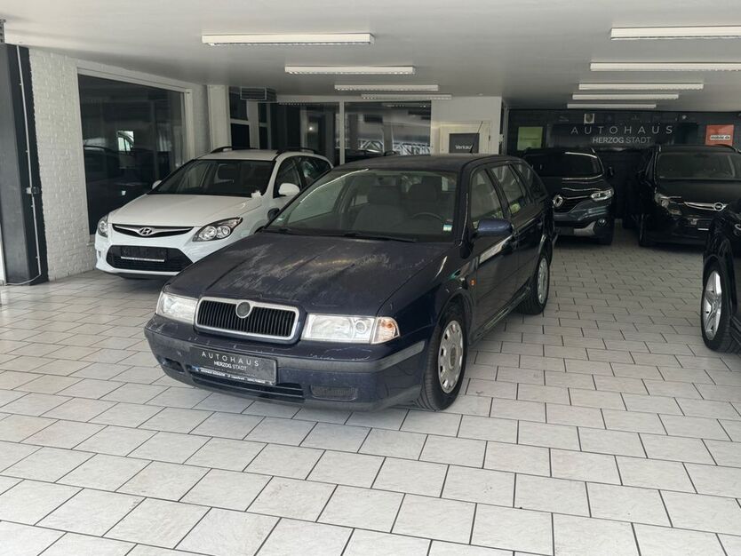 Skoda Octavia 291.000 km 1.999 € Mölln 23879