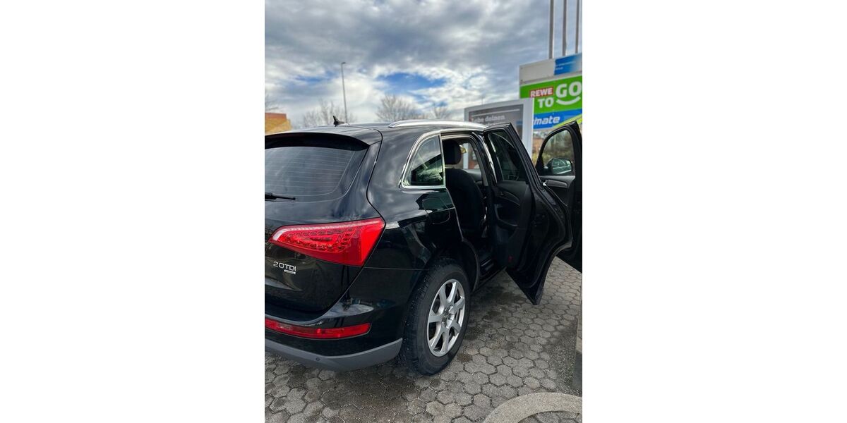 Audi Q5 322.000 km 8.500 &euro; Blankenburg 38889