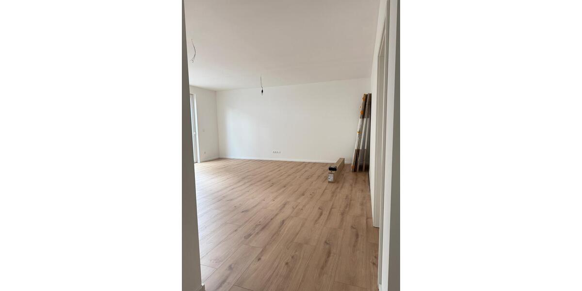 Erdgeschoßwohnung Großmaischeid - 3 Zimmer, 90 m&sup2;, 1.360&euro; | Angebot:26647776