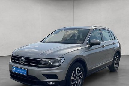 VW Tiguan 47.500 km 18.480 &euro; Breklum 25821