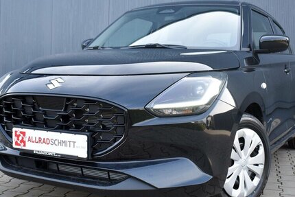 Suzuki Swift Club 1.2l M/T Dualjet Hybrid 8.250 km 16.850 &euro; Höchberg-Würzburg 97204