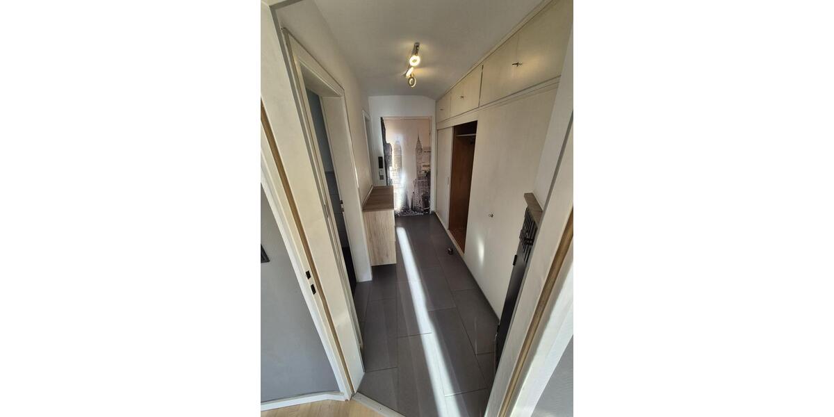 Dachgeschoßwohnung Stuttgart Zuffenhausen - 1 Zimmer, 42 m&sup2;, 920&euro; | Angebot:24952130