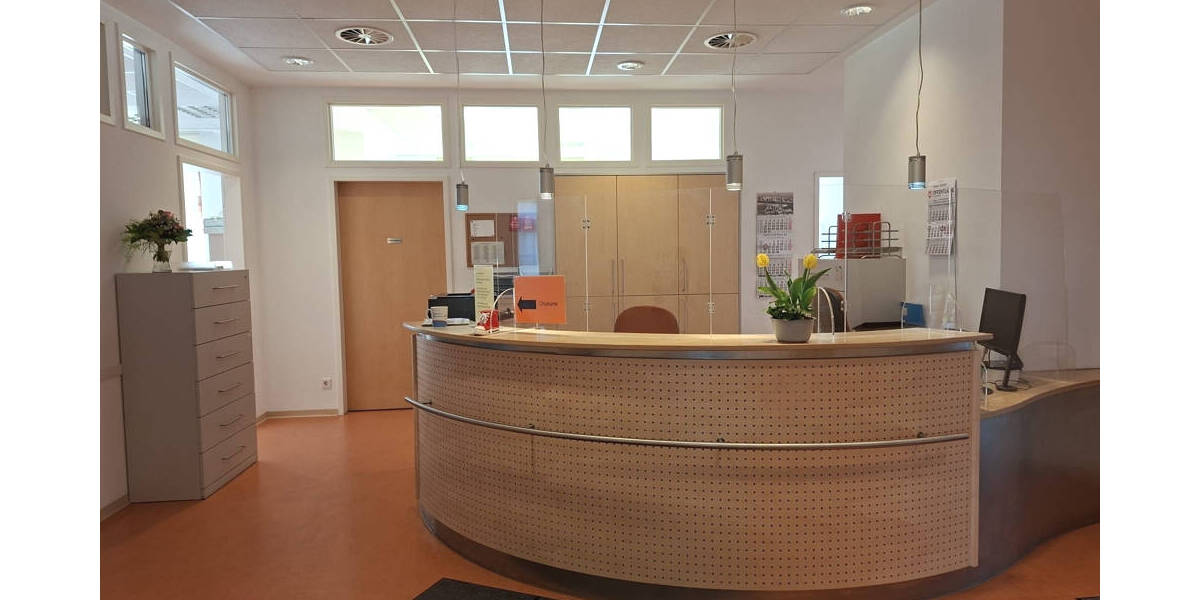 Gewerbeobjekt Bockhorn Grabstede Grabstede - 5 Zimmer, 950&euro; | Angebot:26153983