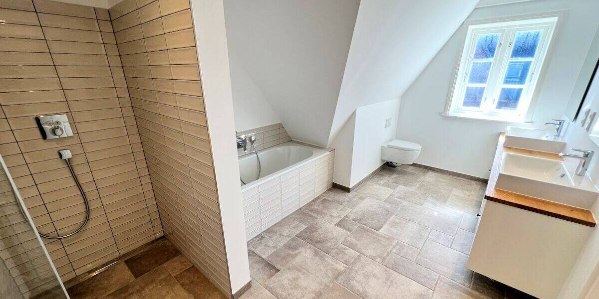 Doppelhaushälfte Dunsum - 3 Zimmer, 157 m&sup2;, 995.000&euro; | Angebot:26358751