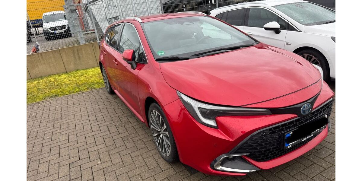 Toyota Corolla 170.000 km 17.499 &euro; Frankfurt am Main 60386