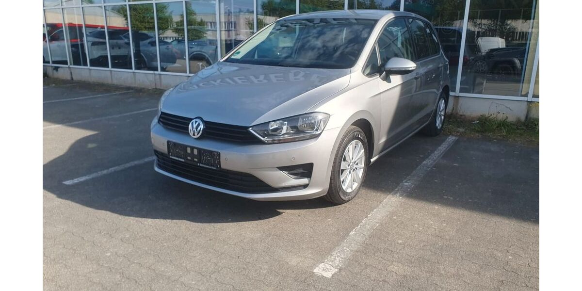 VW Golf Sportsvan 36.203 km 9.900 &euro; Ludwigsfelde 14974