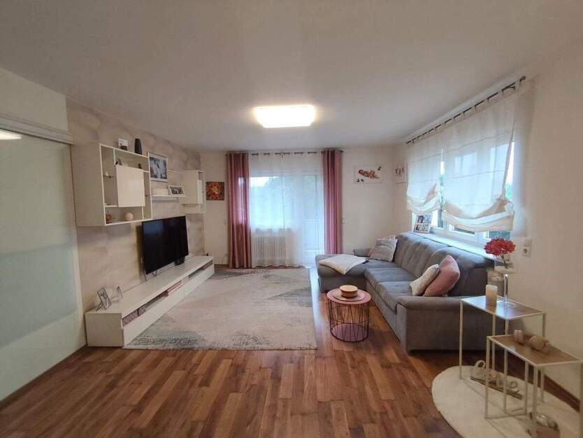 Ruhige 4 Zimmer Eigentumswohnung, mit Vollwärmeschutz ! 4 zimmer