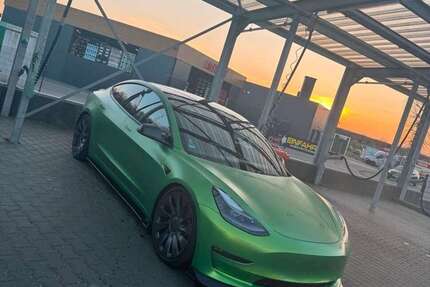 Tesla Model 3 53.999 km 30.500 &euro; Korschenbroich 41352