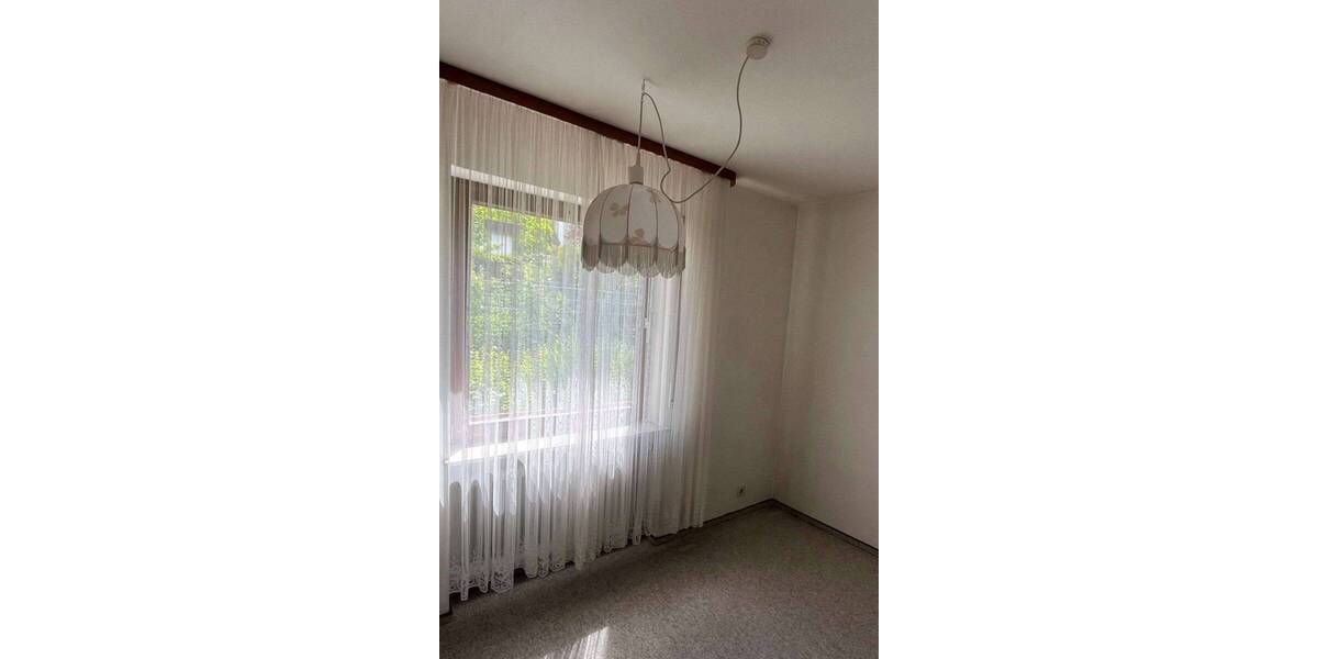 Mehrfamilienhaus, Wohnhaus Tuttlingen - 7 Zimmer, 273 m&sup2;, 595.000&euro; | Angebot:26859222