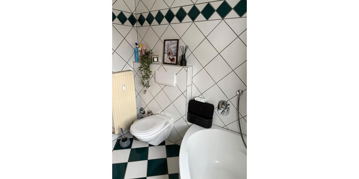 Dachgeschoßwohnung Schwarzenfeld - 3 Zimmer, 75 m&sup2;, 700&euro; | Angebot:26498618