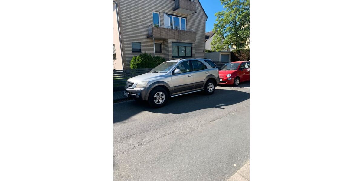 Kia Sorento 150.000 km 2.900 &euro; Neu-Isenburg 63263