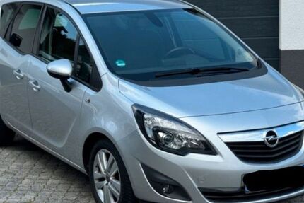 Opel Meriva 99.987 km 5.999 &euro; Reichshof 51580