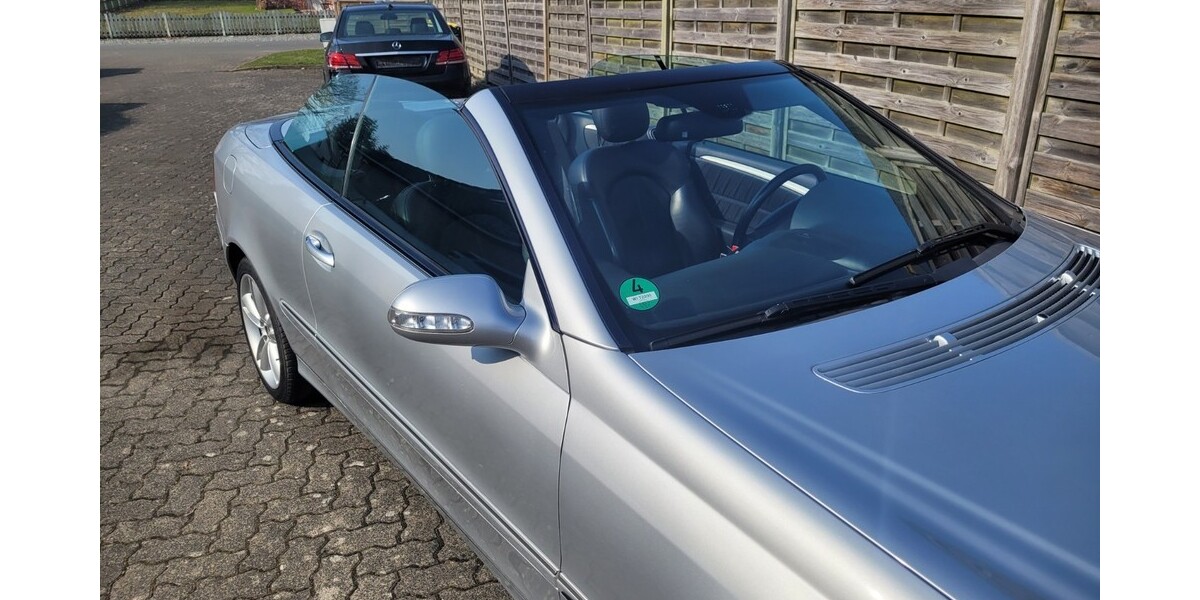 Mercedes-Benz CLK 320 112.000 km 13.550 &euro; Bargenstedt 25704