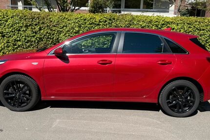 Kia ceed / Ceed 67.000 km 14.000 &euro; Bremen 28277