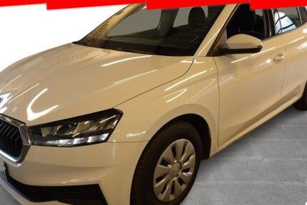 Skoda Fabia 92.720 km 9.870 &euro; Berlin 12099