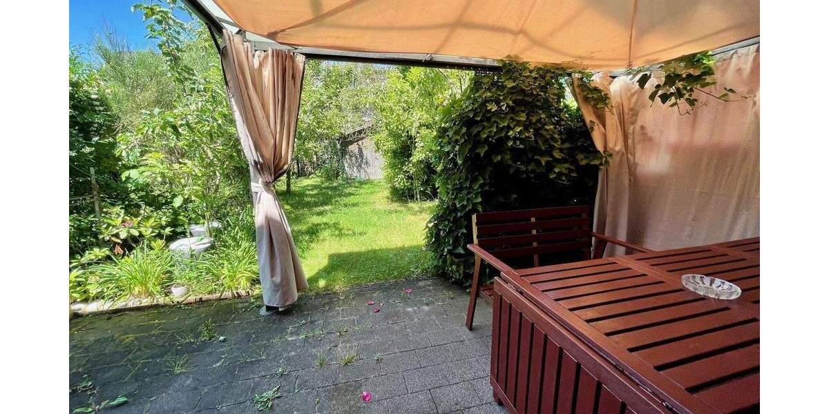 Reihenmittelhaus Köln Ossendorf - 4 Zimmer, 145 m&sup2;, 2.750&euro; | Angebot:24736531