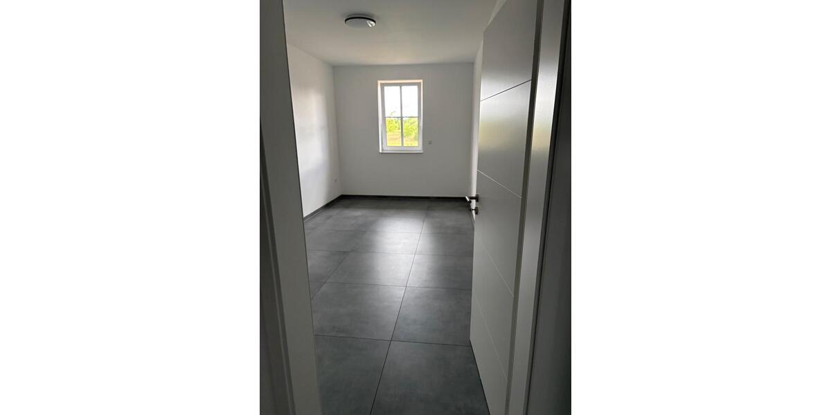 Reihenhaus Burgdorf - 5 Zimmer, 180 m&sup2;, 1.650&euro; | Angebot:25422910