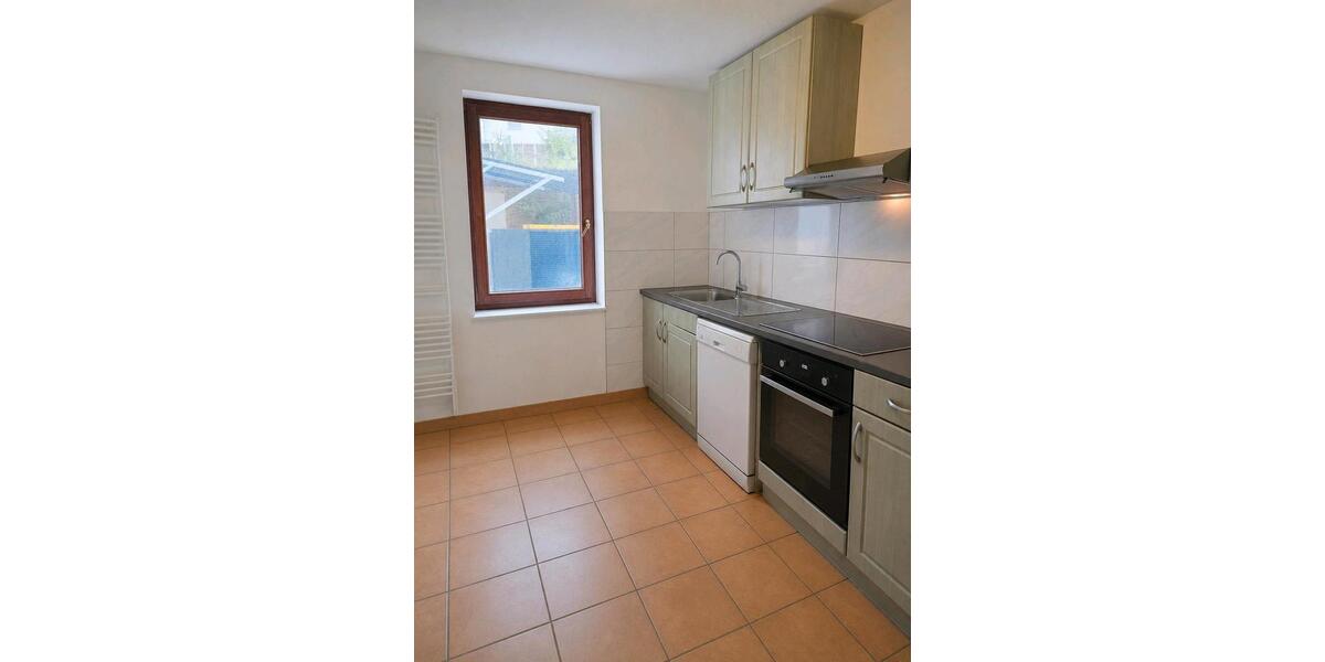 Mehrfamilienhaus, Wohnhaus Seesen - 7 Zimmer, 250 m&sup2;, 130.000&euro; | Angebot:27121686