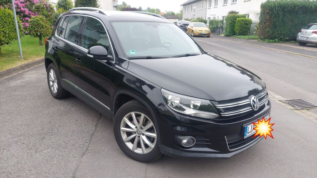 VW Tiguan 65.500 km 13.800 &euro; Lemgo 32657