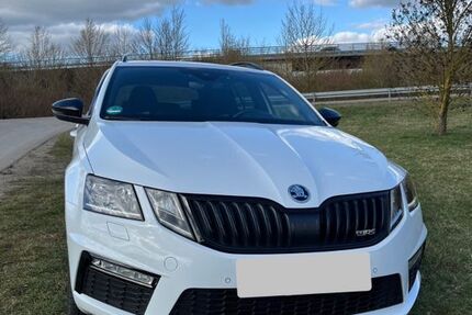 Skoda Octavia 93.500 km 23.990 &euro; Biberbach 86485