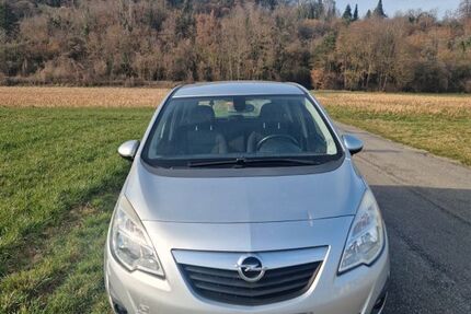 Opel Meriva 141.000 km 3.400 &euro; Rielasingen-Worblingen 78239