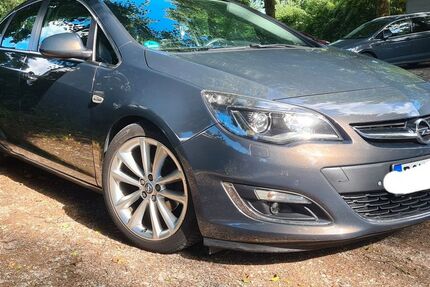 Opel Astra 138.000 km 9.800 &euro; Monheim 86653