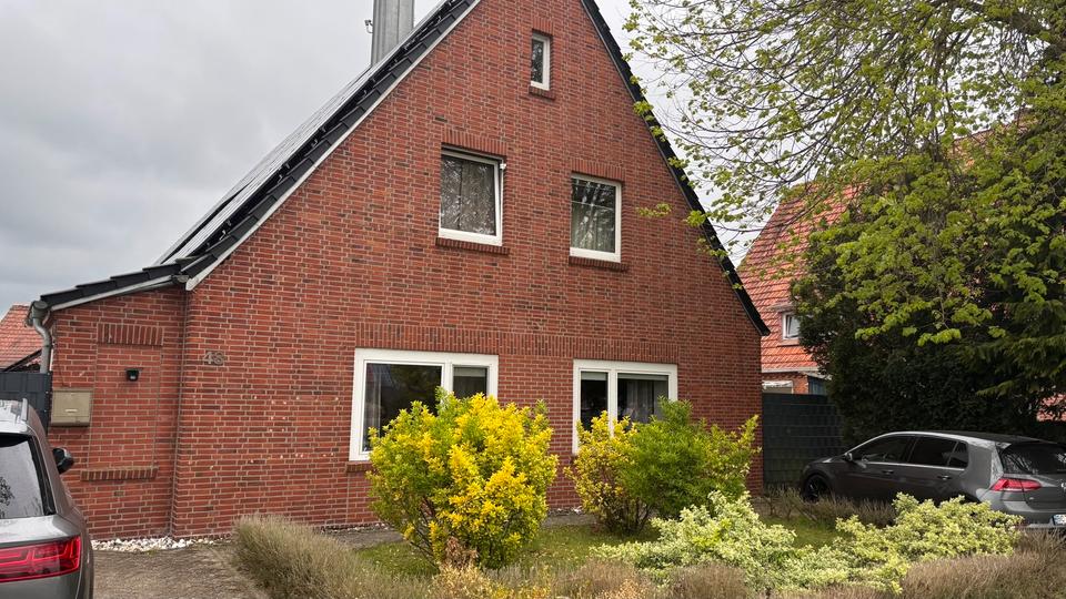 Mehrfamilienhaus, Wohnhaus Neuenhaus - 7 Zimmer, 180 m&sup2;, 275.000&euro; | Angebot:26235639
